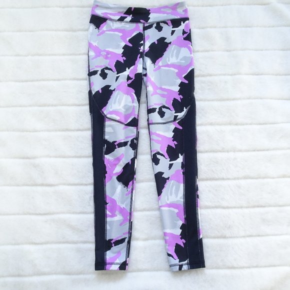 Under Armour Other - Youth Under Armor Athletic Pants Large